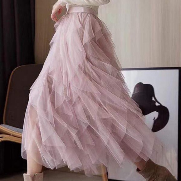 VICI /Allegro/ Ruffle Tulle Pink Midi Skirt NWT’s - Picture 6 of 9